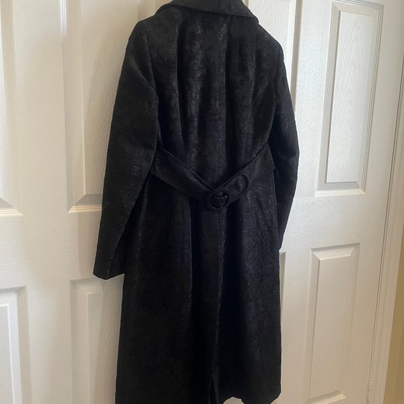 Nanette Lepore brocade fabric coat - size 6 - fitted - Picture 13 of 17